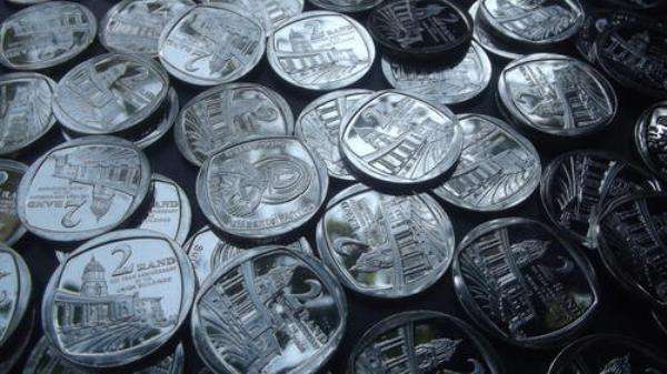 100x Brand New UNC 2013 Union Building R2 From Sealed Bag Bid per coin